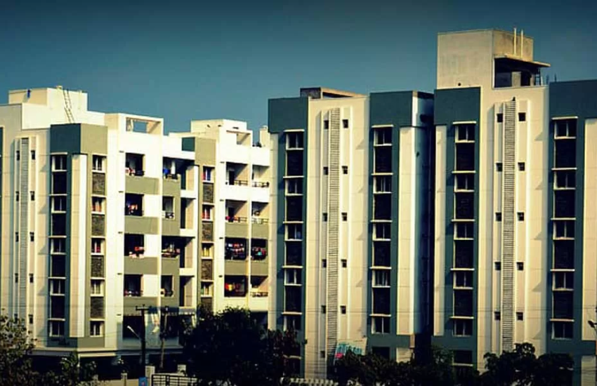 Credai, NAREDCO seek lower repo rate to boost housing demand.