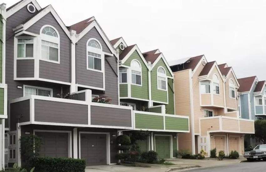 Realty sector hails expansion of PMAY with 3 crore new houses